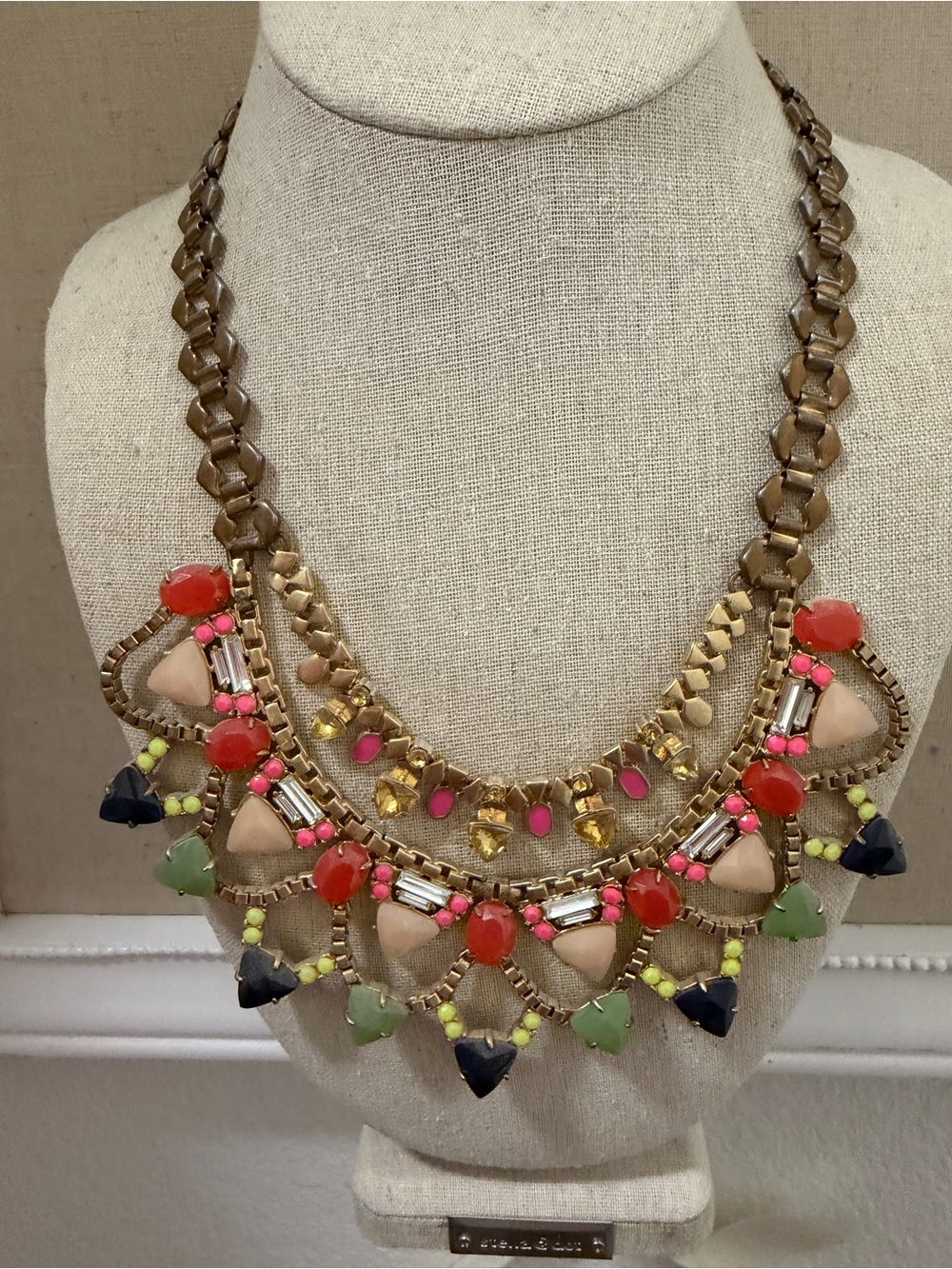 Stella & Dot Fanella Gold Tone Multicolor Bib Necklace with Pink, Red, Green